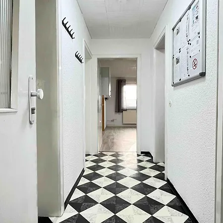 Sad702 - Schoene Monteurwohnung Uebergangswohnung Apartment Schwandorf in Bayern
