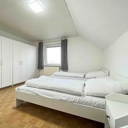 Apartment Sad702 - Schoene Monteurwohnung Uebergangswohnung *