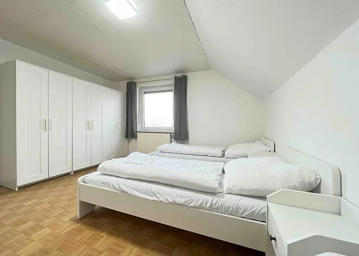 Apartment Sad702 - Schoene Monteurwohnung Uebergangswohnung *